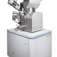 TESCAN MAGNA 超高分辨场发射扫描电镜