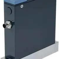 8756 - 液体质量流量控制器 (MFC)/质量流量计 (MFM)